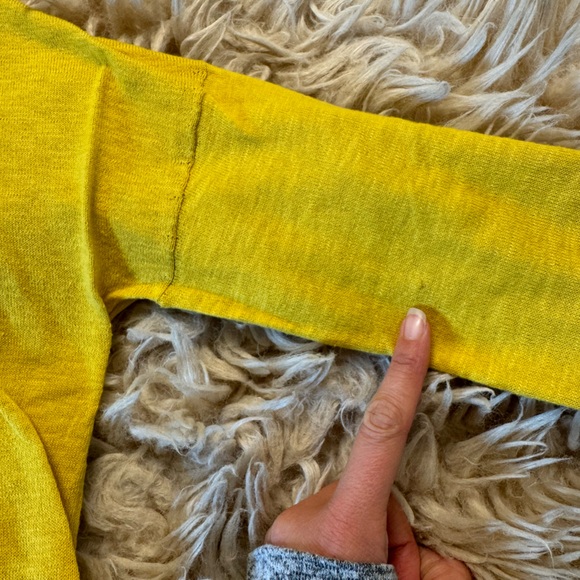 SALE! Vince Long Sleeve Hi Lo Cotton Pullover size Small - Picture 13 of 14